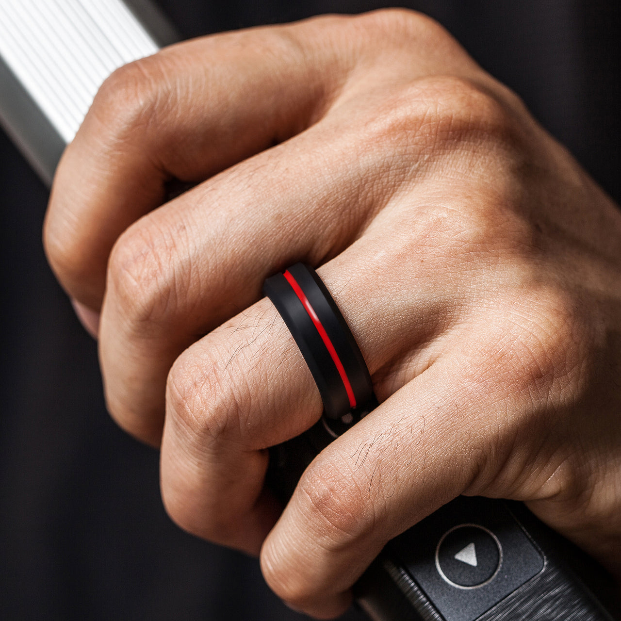 Hero Men’s Silicone Ring