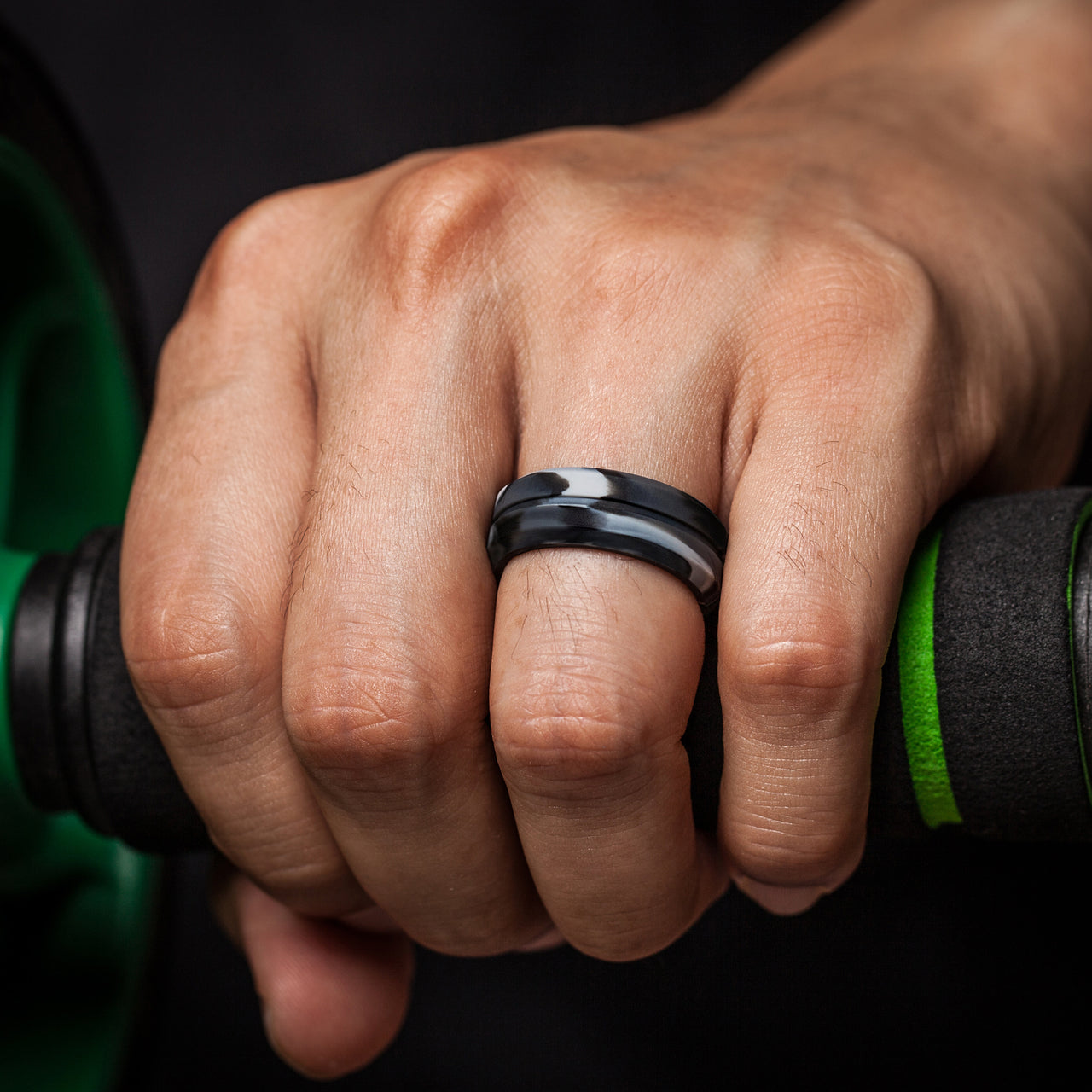 Hero Men’s Silicone Ring